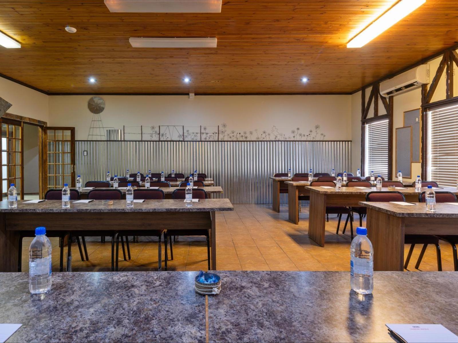Kuruman Lodge ภายนอก รูปภาพ