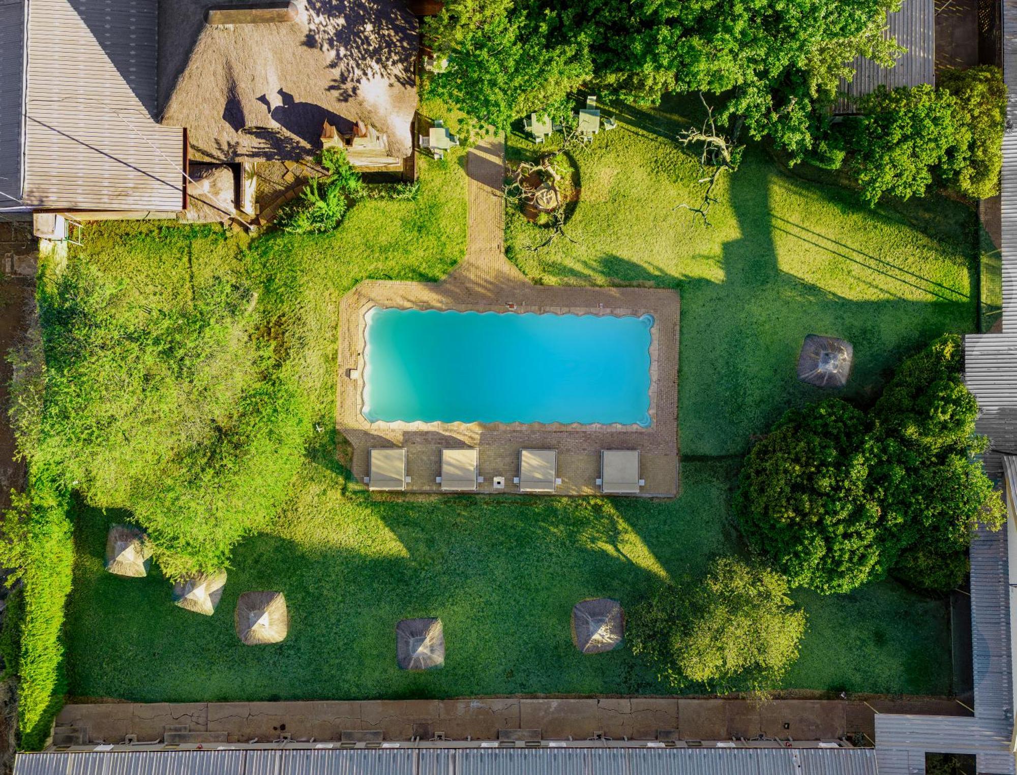Kuruman Lodge ภายนอก รูปภาพ