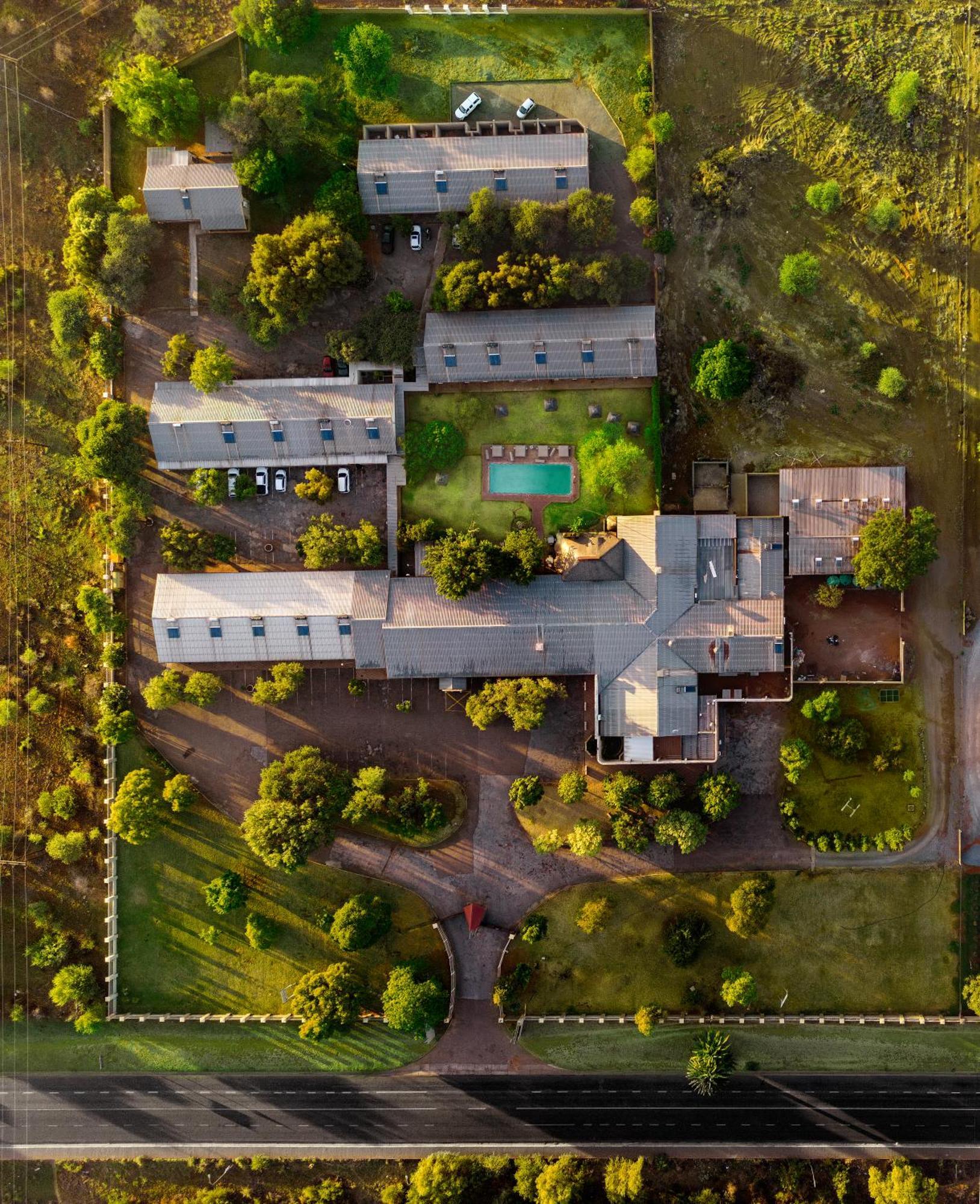 Kuruman Lodge ภายนอก รูปภาพ
